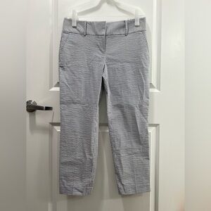 Ann Taylor Women’s Pants White / Navy Stripes Size 8